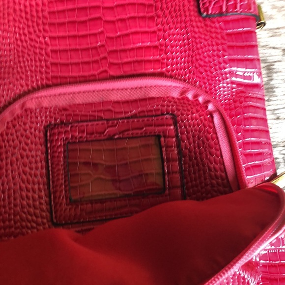 Temptation Italy, cross body purse - Picture 5 of 9